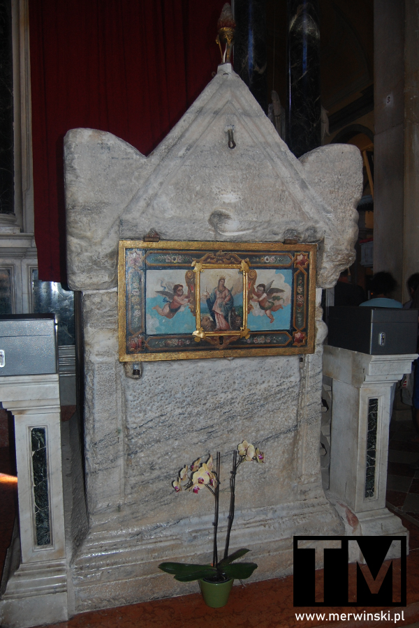 Sarkofag w kościele Świętej Eufemii