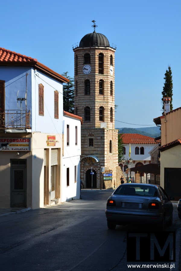 Wieża ratusza miejskiego w Arnai
