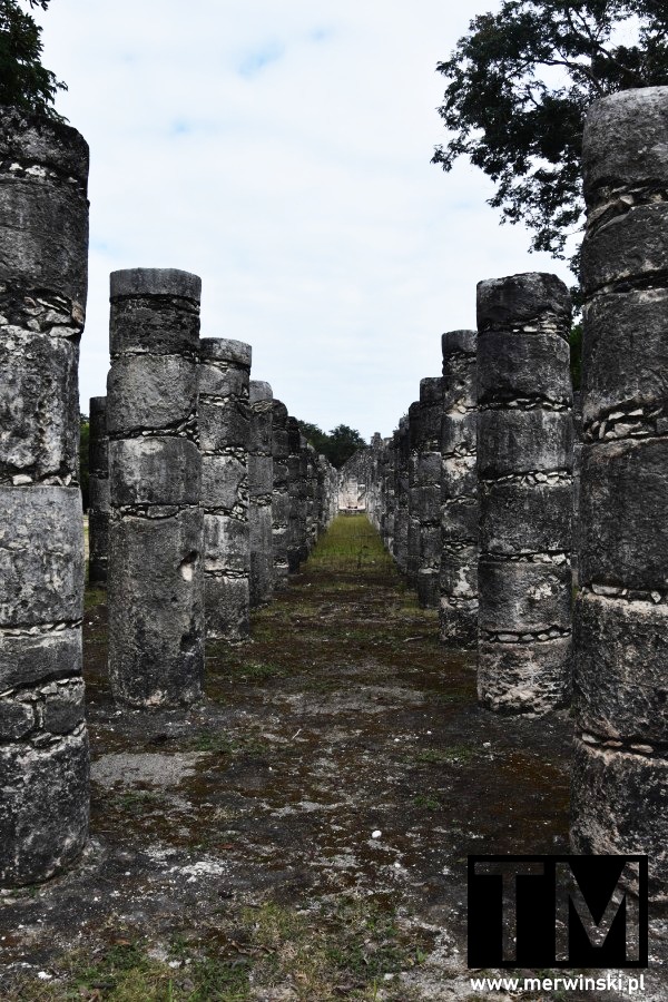 Kolumny w Chichén Itzá