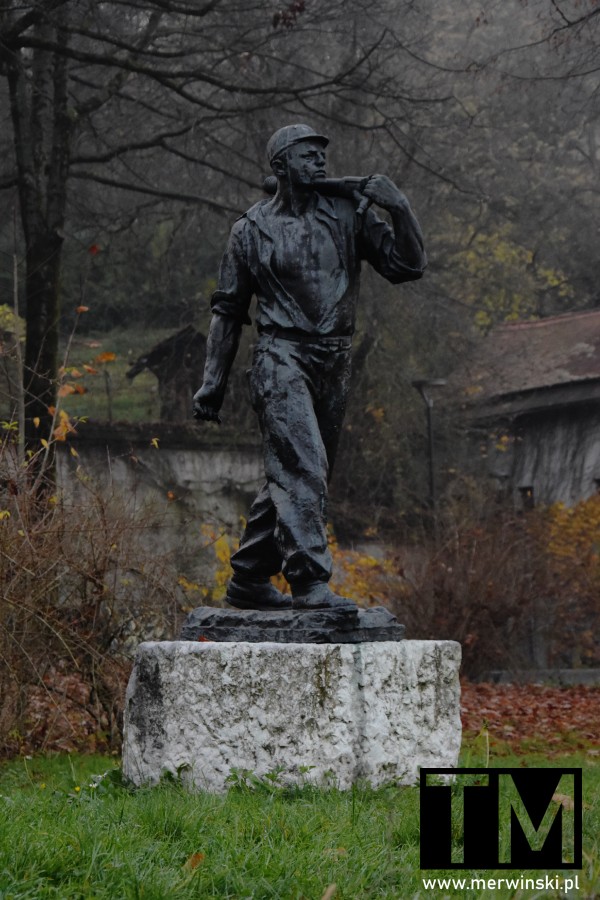 Rzeźba górnika w Lublanie