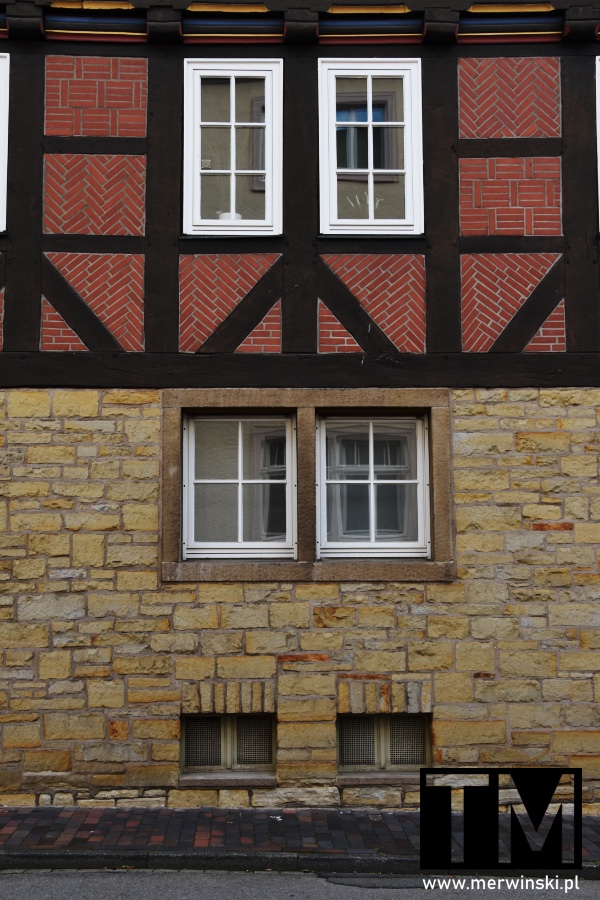Stara elewacja szachulcowa w Niemczech (Hildesheim)