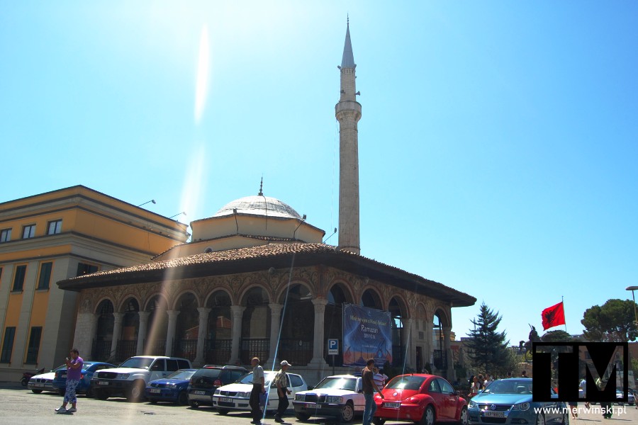 Meczet Ethema Beja w Tiranie
