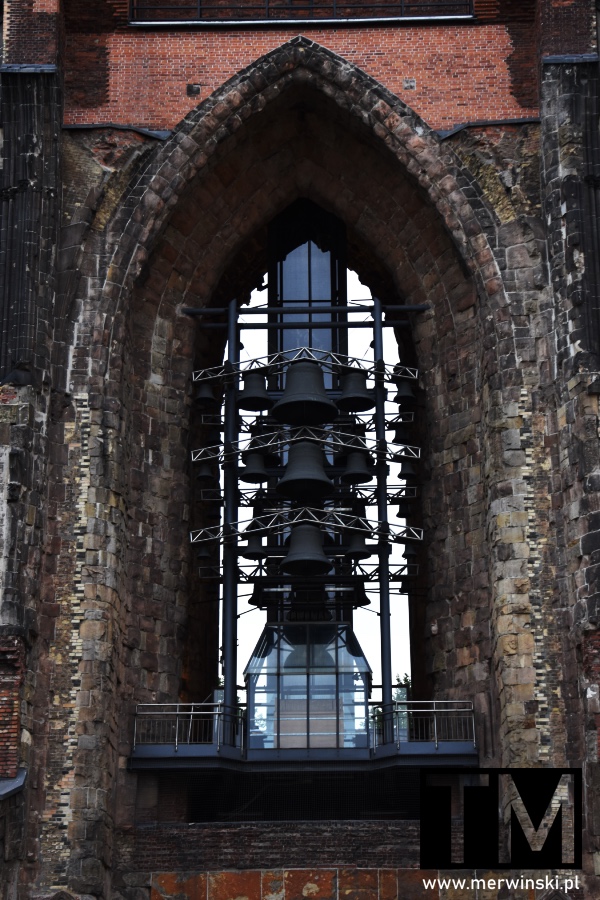 Ciekawe miejsca w Hamburgu, czyli dzwonnica kościoła św. Mikołaja