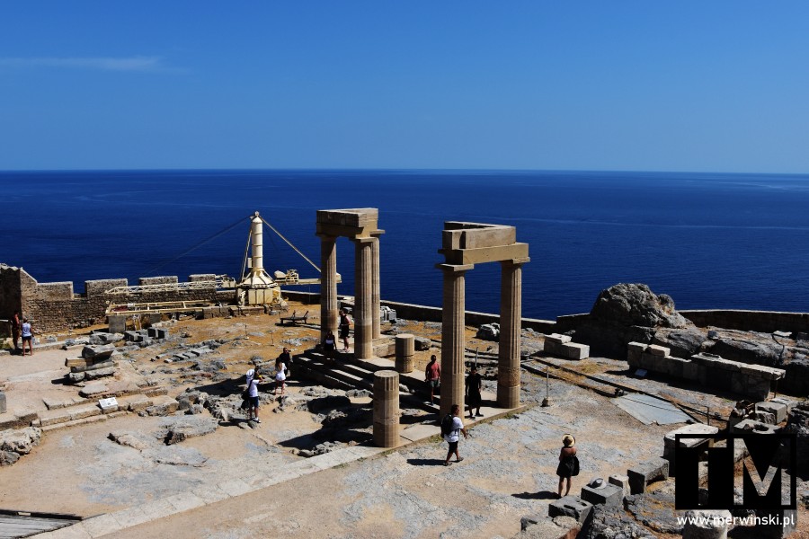 Lindos - Kolumny Akropolu na tle Morza Śródziemnego