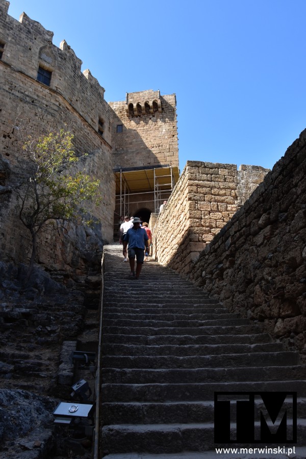 Wejście na Akropol w Lindos