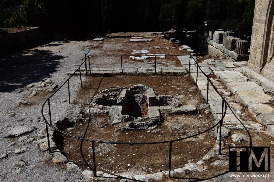 Ruiny Filerimos w Grecji na Rodos