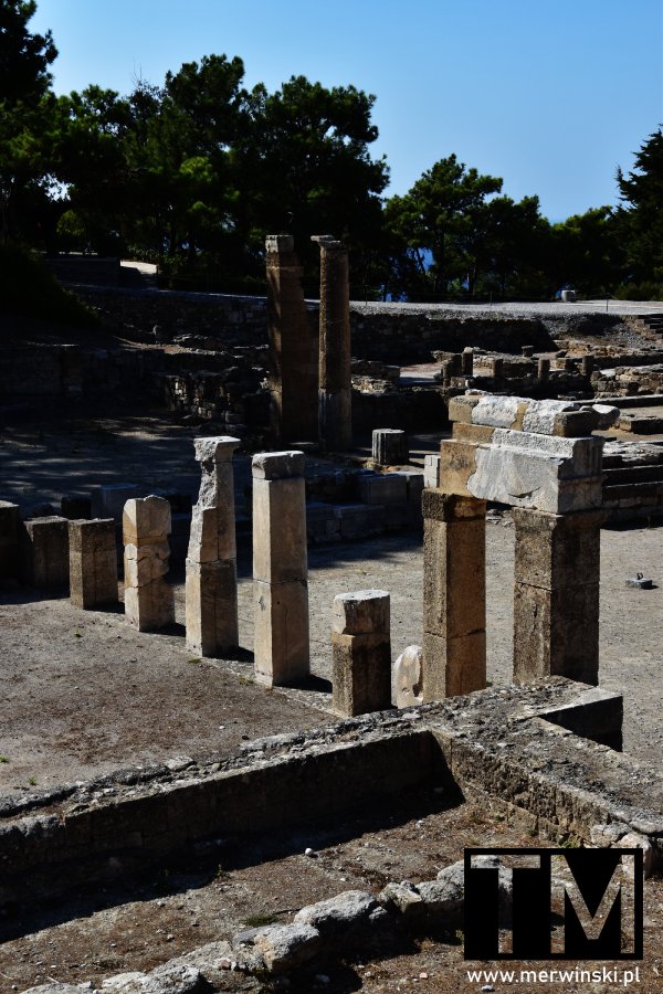 Ruiny kolumnady w Kamejros (Kamirus) na Rodos