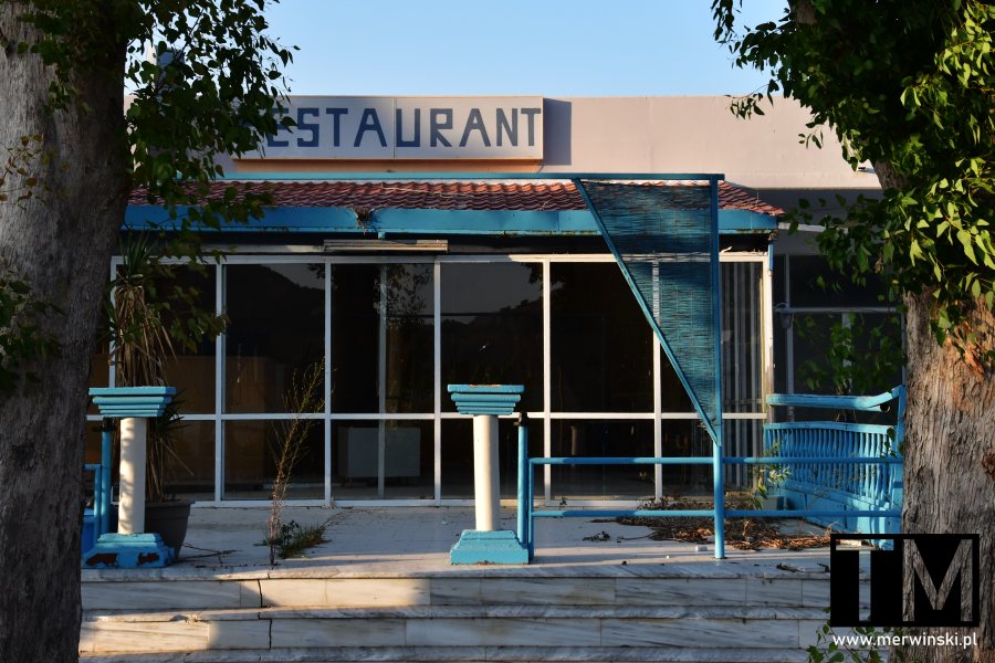 Zamknięta restauracja w Kolymbii