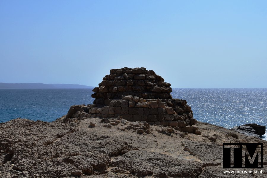 Kamienna konstrukcja na Fourni na wyspie Rodos