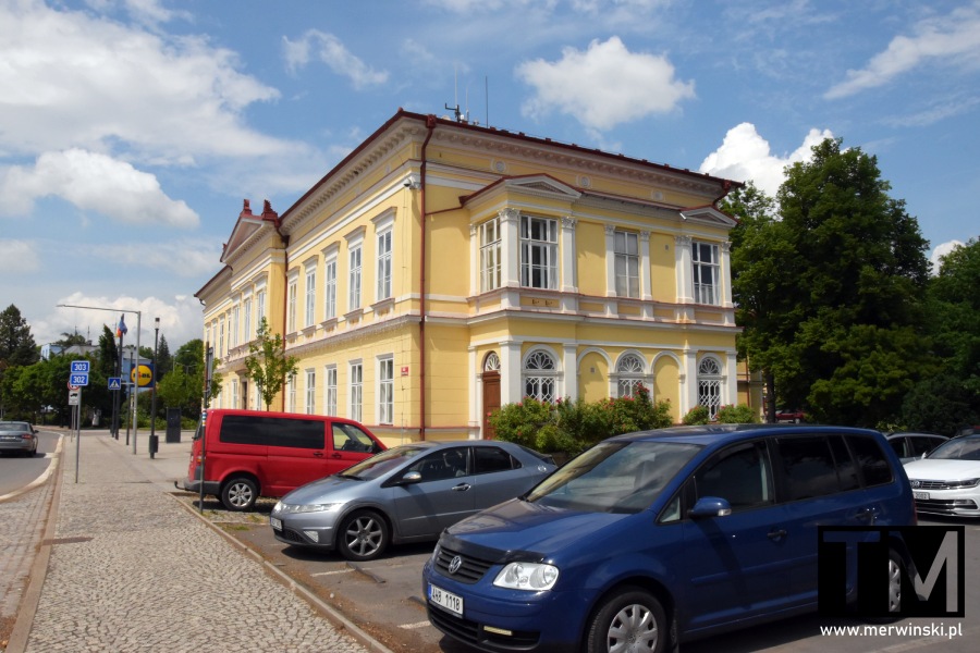 Urząd Miasta w Broumov, zwiedzanie czeskiego miasteczka