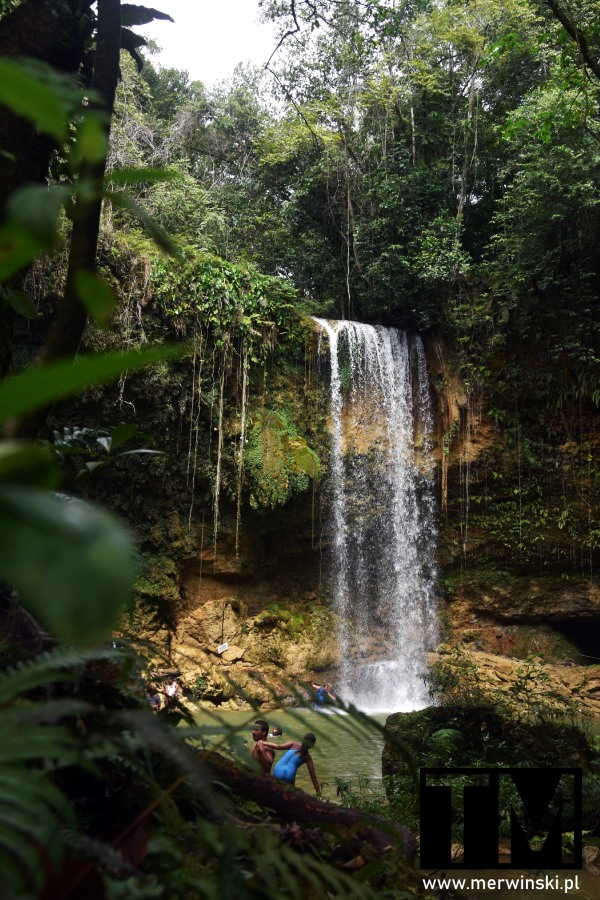 Wodospad na Dominikanie Salto de Socoa