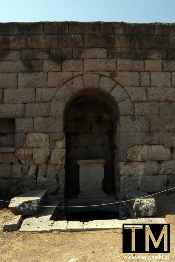 Wnęka w murze Asklepiejonu (Kos, Grecja)
