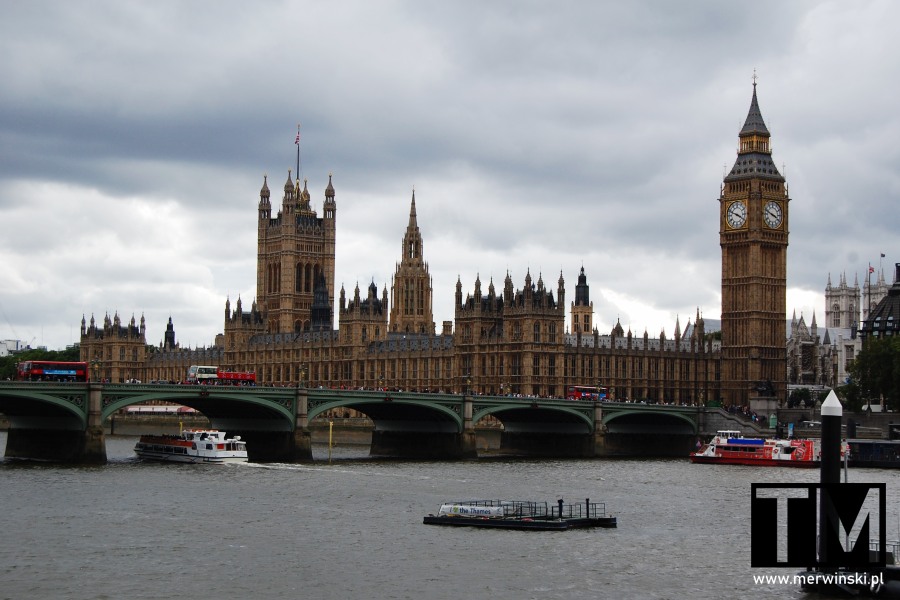 Ciekawe miejsca w Londynie? Pałac Westminsterski i Big Ben!