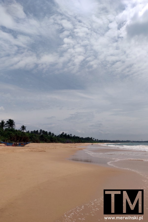 Plaża w Ahungalli, naprzeciw hotelu Riu Sri Lanka