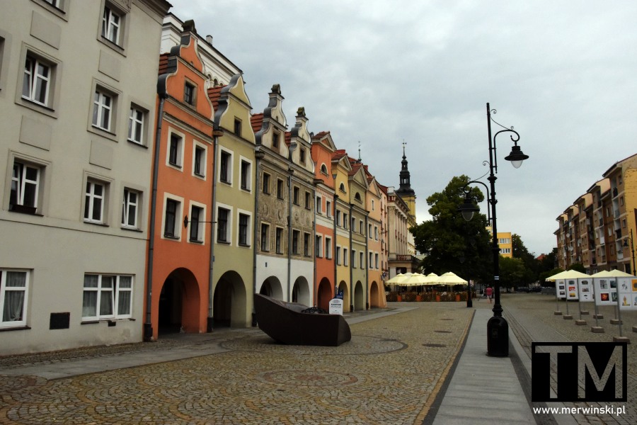 Kamieniczki Śledziówki i Studnia Zakochanych w Legnicy