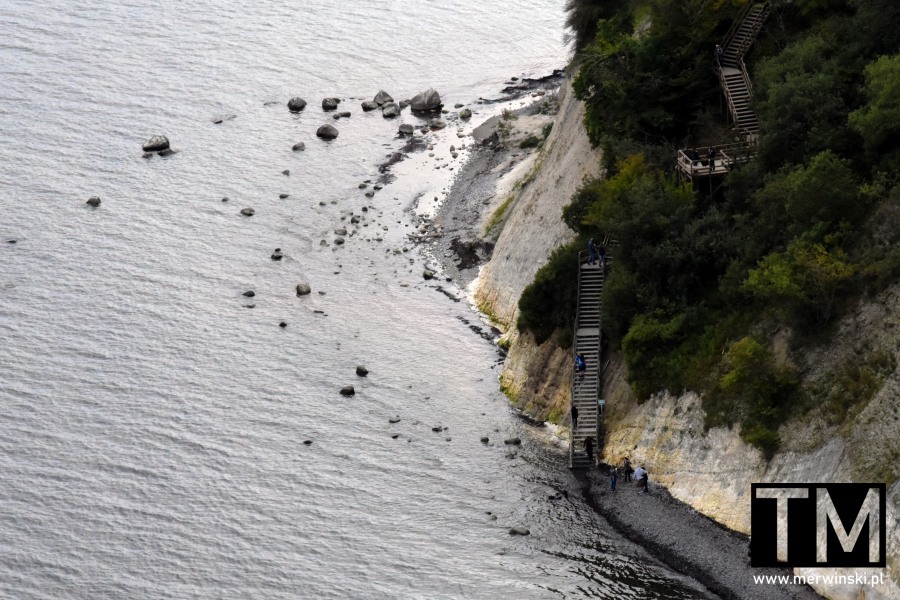 Schody prowadzące nad brzeg Bałtyku przy Møns Klint