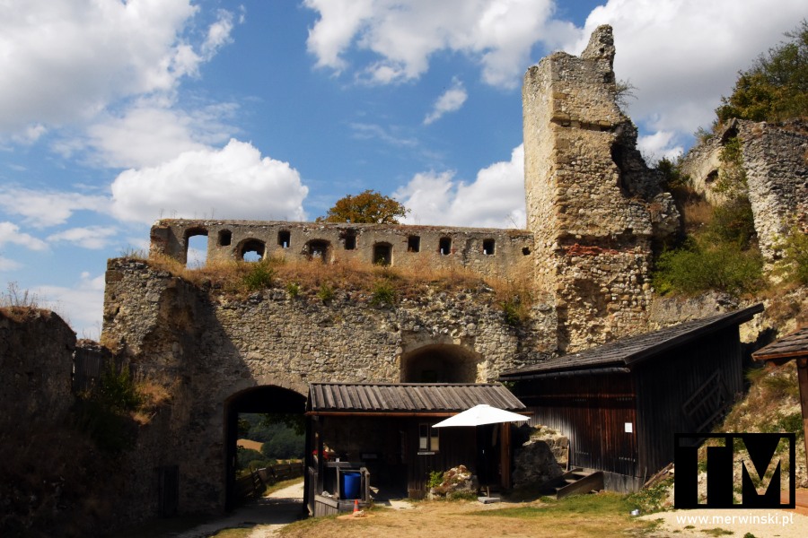 Dziedziniec Burgruine Falkenstein (Dolna Austria)