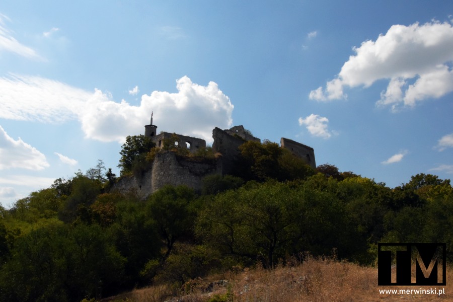 Zamek Falkenstein (Austria) w pełnej okazałości