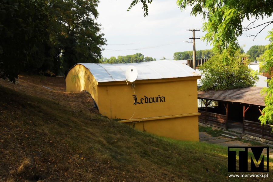 Ledovňa w Skalicy, Słowacja