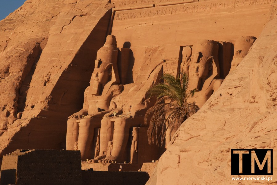 Posągi Ramzesa II (Abu Simbel, Egipt)