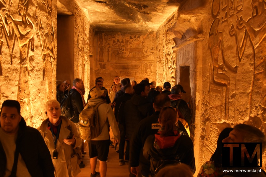 Wnętrze małej świątyni w Abu Simbel w Egipcie