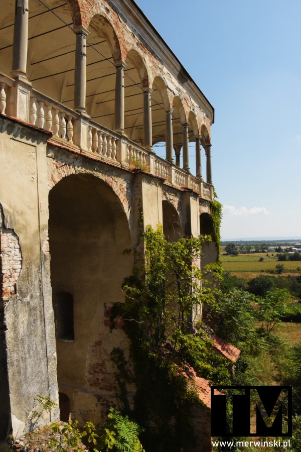 Balkon w zamku Jaroslavice