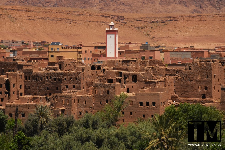 Minaret w Tinghirze (Maroko)