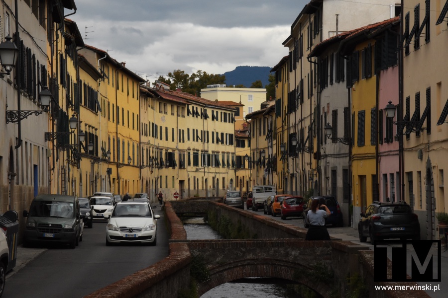 Fosa w Lucca Toskania, Lukka po polsku