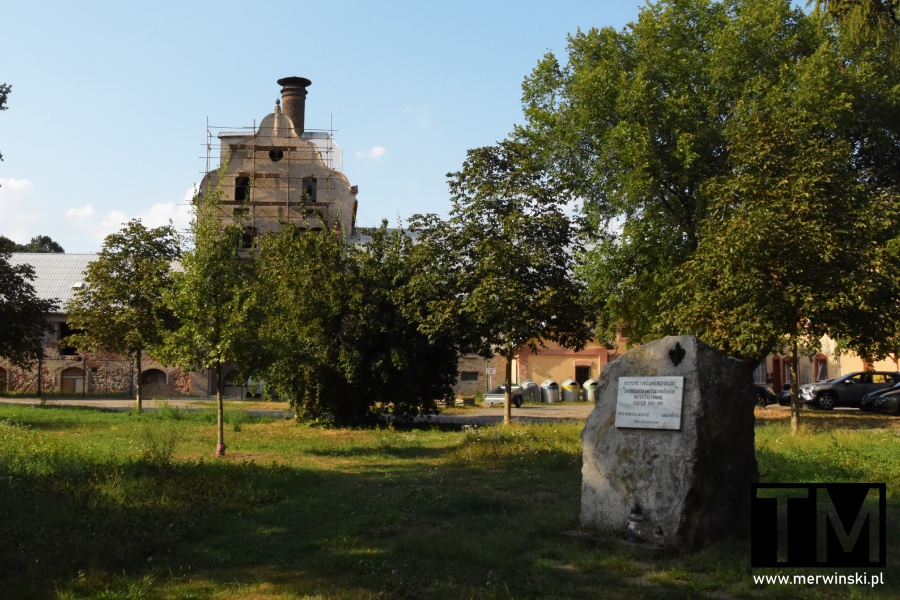 Pomnik ofiar komunizmu w Brzecławiu