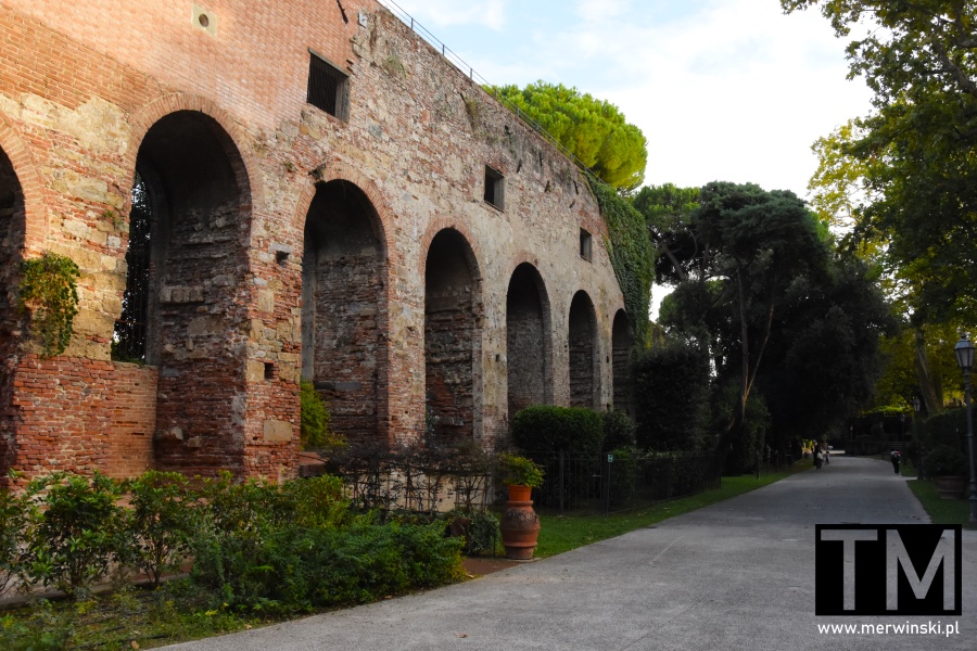 Co zobaczyć w Pizie? Fortezza Nuova i park Giardino Scotto w Pizie