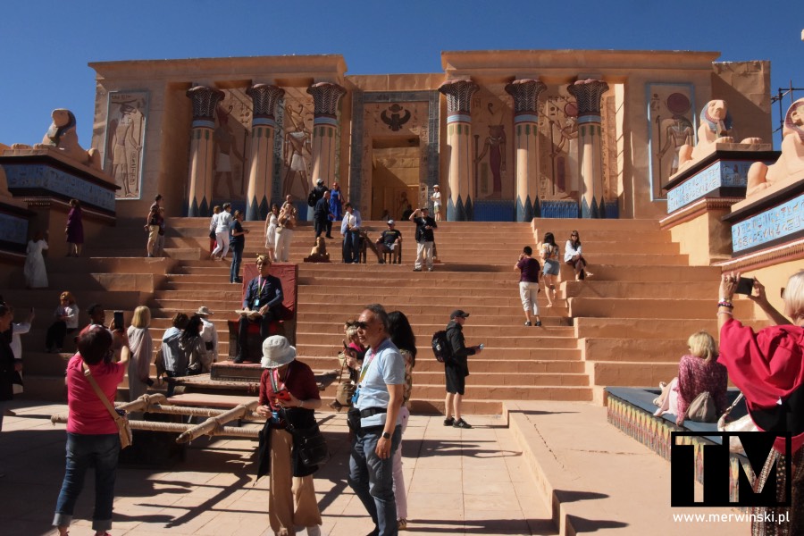 Egipski budynek jako scenografia w Atlas studio Maroko