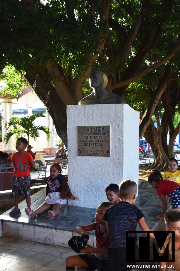 Hatuey popiersie w Baracoa na wschodzie Kuby
