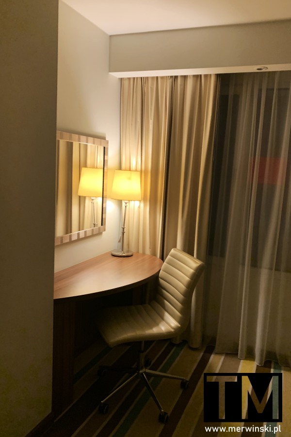 Dobry hotel w Warszawie: Hampton by Hilton Warsaw City Centre