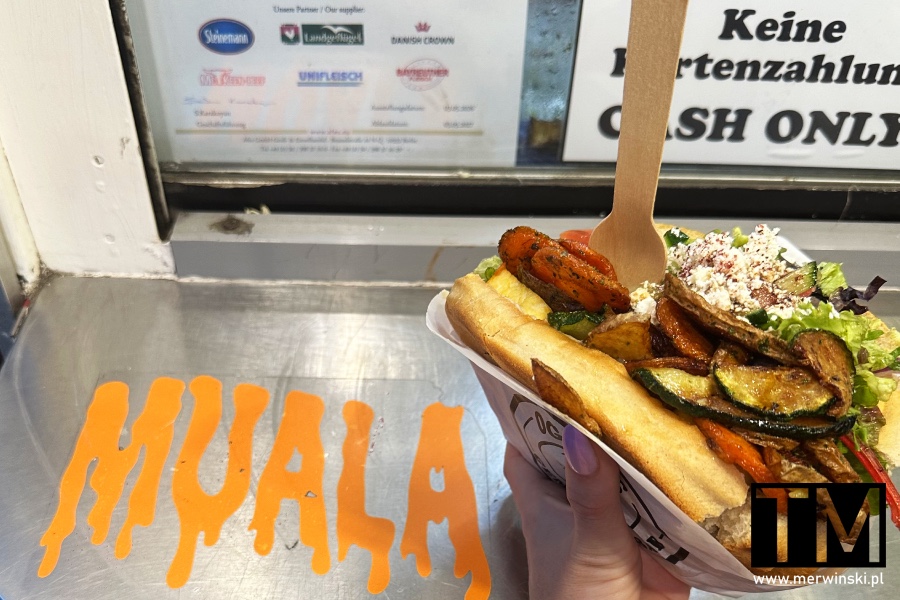 Gdzie zjeść&nbsp;w Berlinie dobry kebab? Oggi’s Gemüsekebab (Książulo kebab w Berlinie)