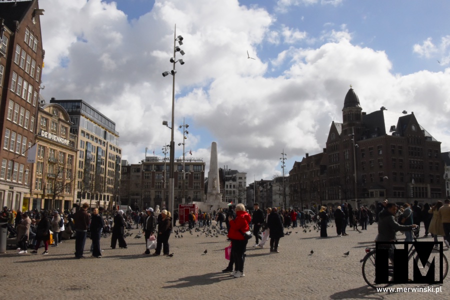 Plac Dam w Amsterdamie, czyli Amsterdam co warto zobaczyć w jeden dzień