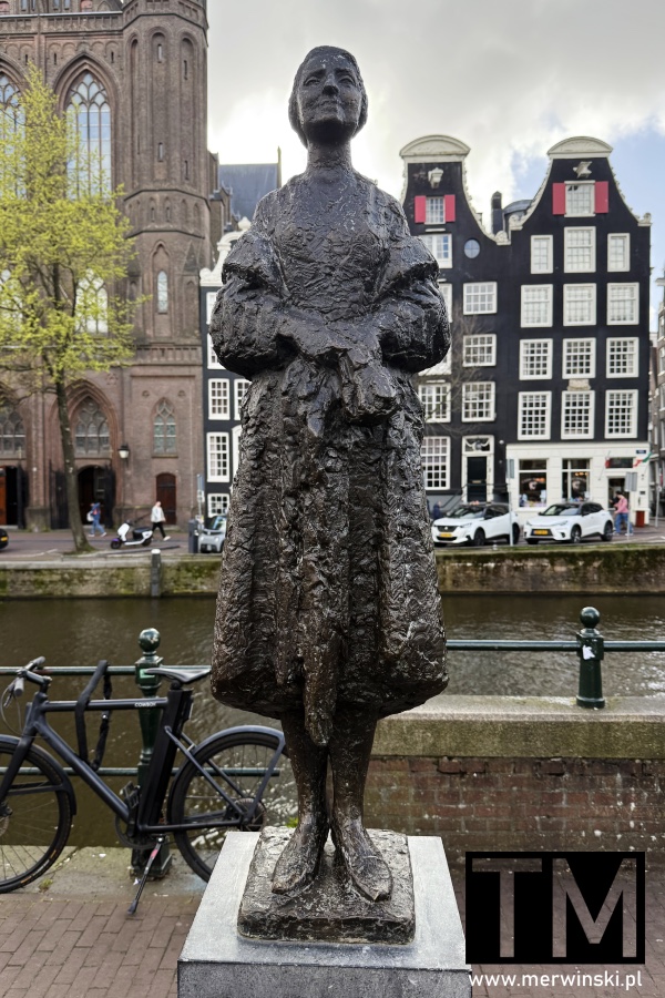 Pieter d'Hont Vrouw Met Stola - Amsterdam co warto zobaczyć za darmo?