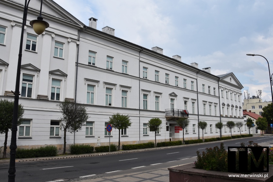 Budynek Mazowieckiego Urzędu Wojewódzkiego w Płocku (Płock co zobaczyć)