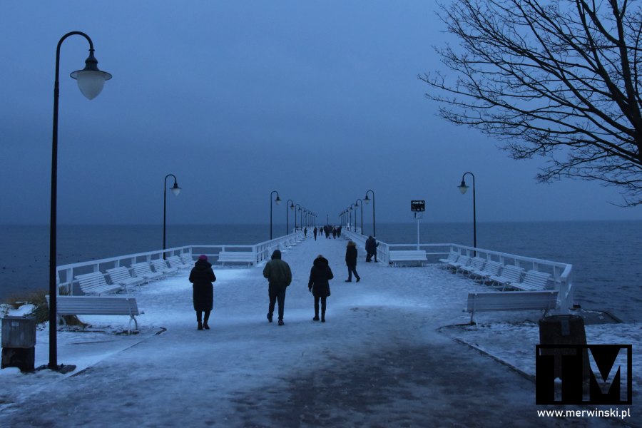 Gdynia Orłowo molo zimą